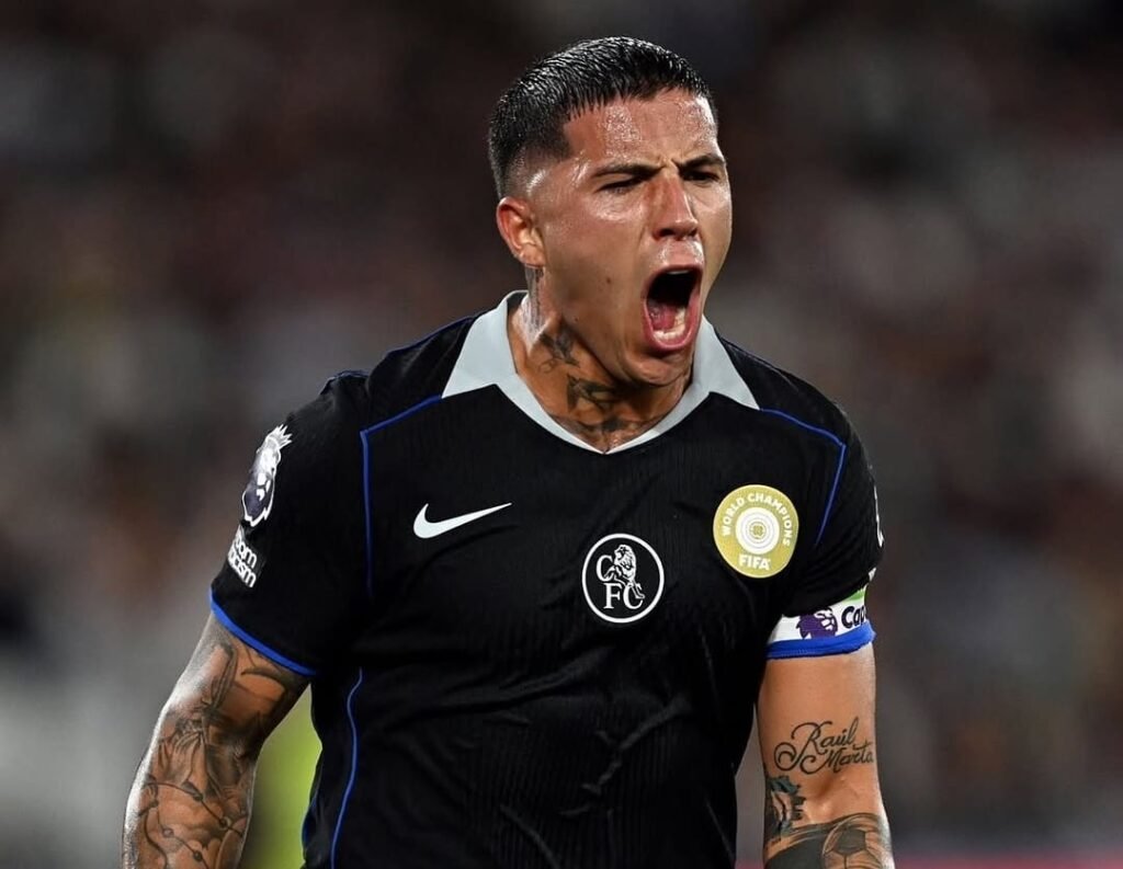 From Stamford Bridge to the Emirates: A Weekend That Shook the Premier League